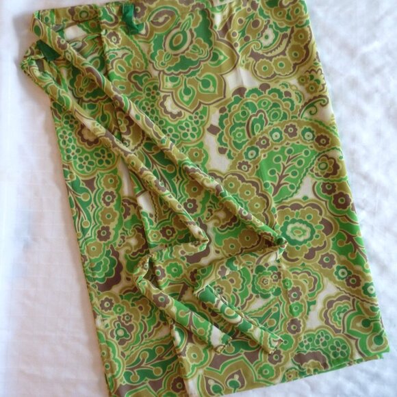 Unique handmade skirt - Wrap skirt, paisley design and flowers - Picture 3 of 5